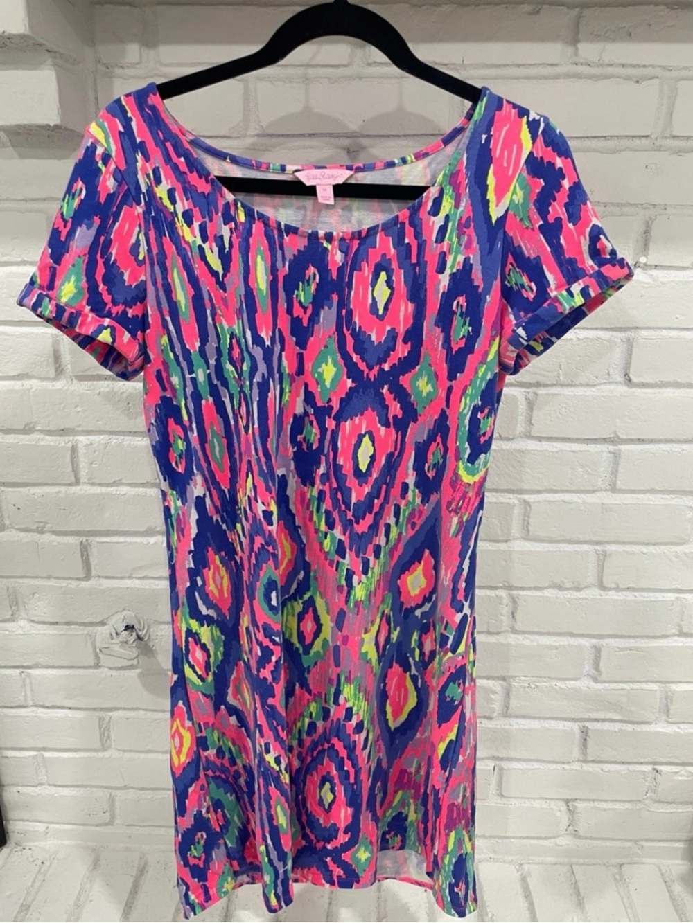 Lilly Pulitzer Shift Dress Medium Ikat Print Stretch Knit Bright